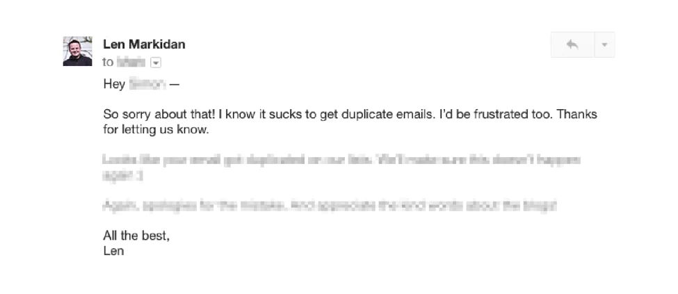 example of a business representative thanking a customer for pointing out an issue over social media