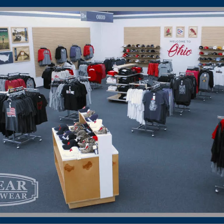 B-Wear store