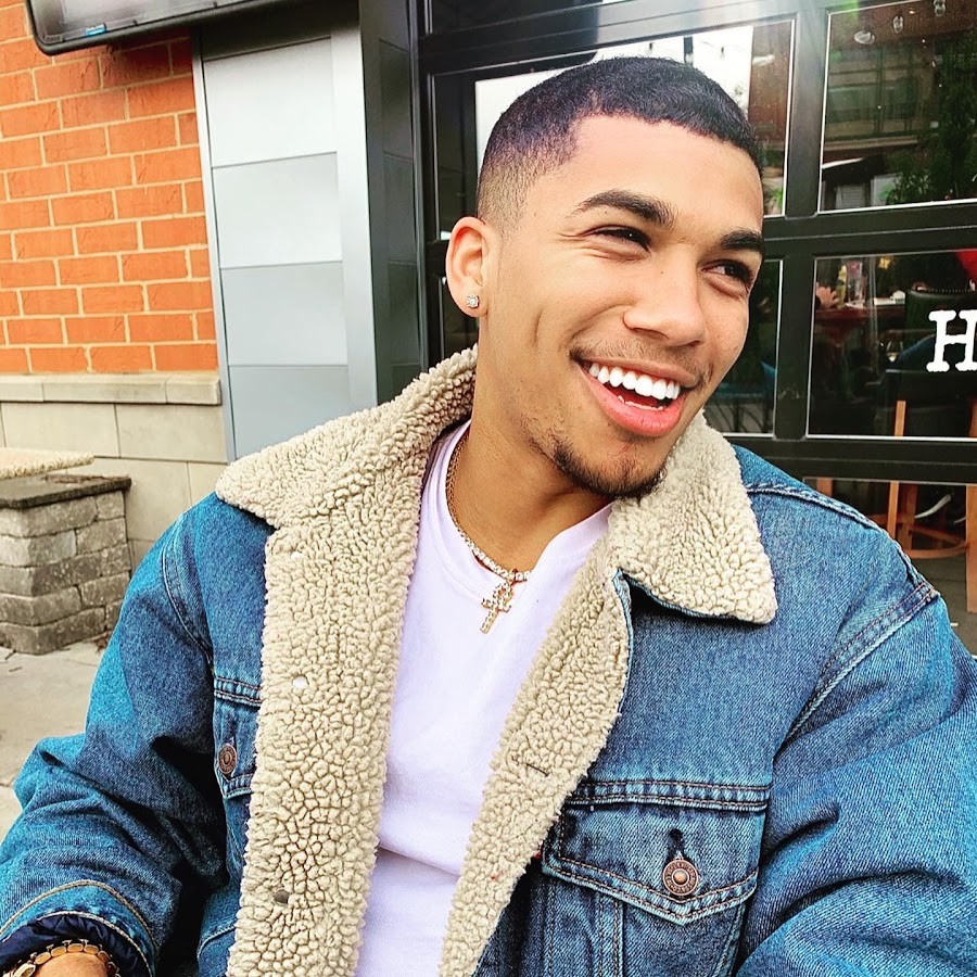 Best ecommerce influencers: Ac Hampton