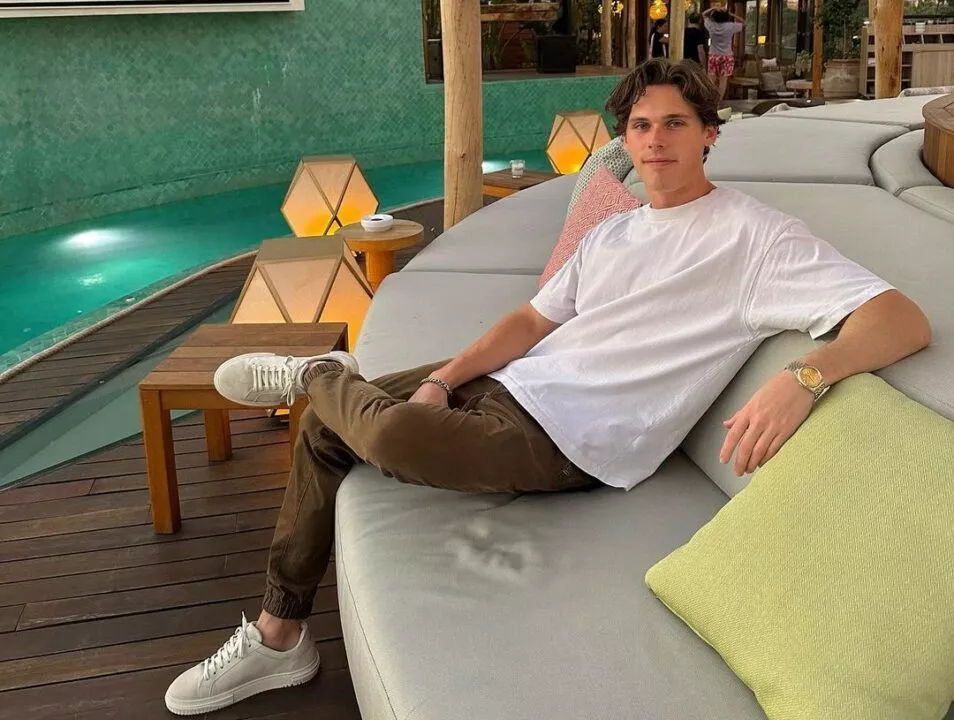 Austin Rabin - Shopify influencer