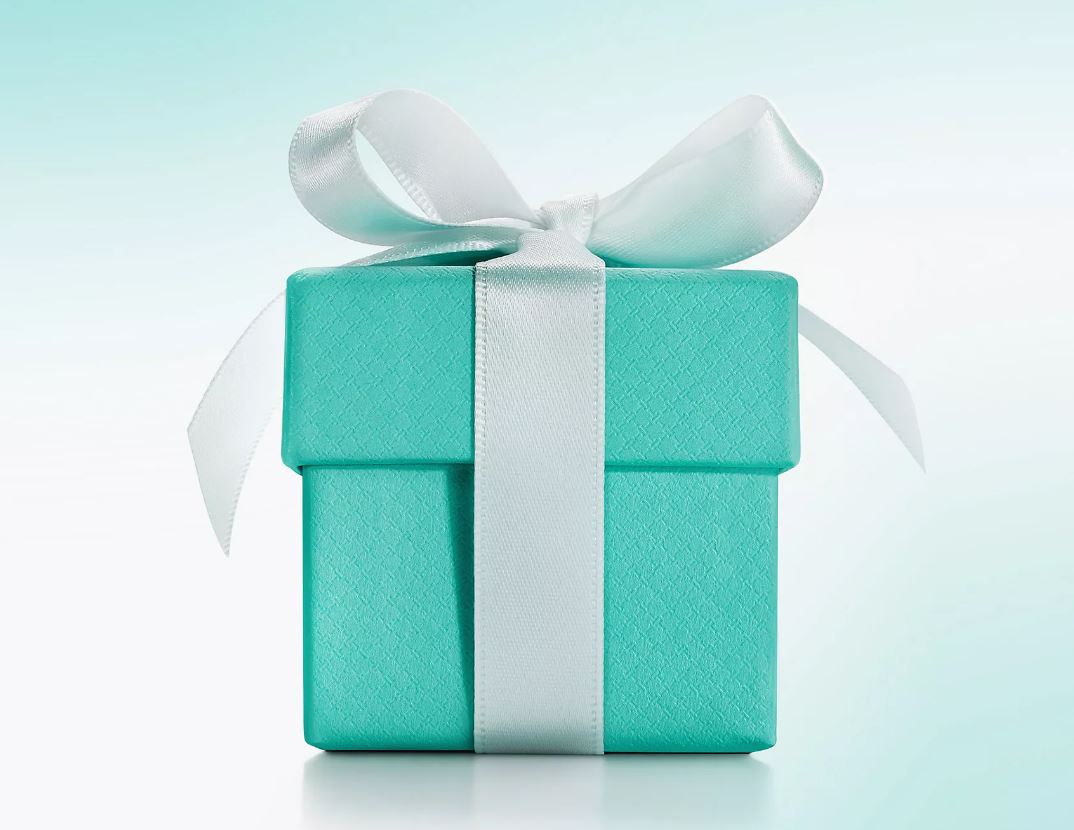 Mastering jewelry marketing: branding example from Tiffany