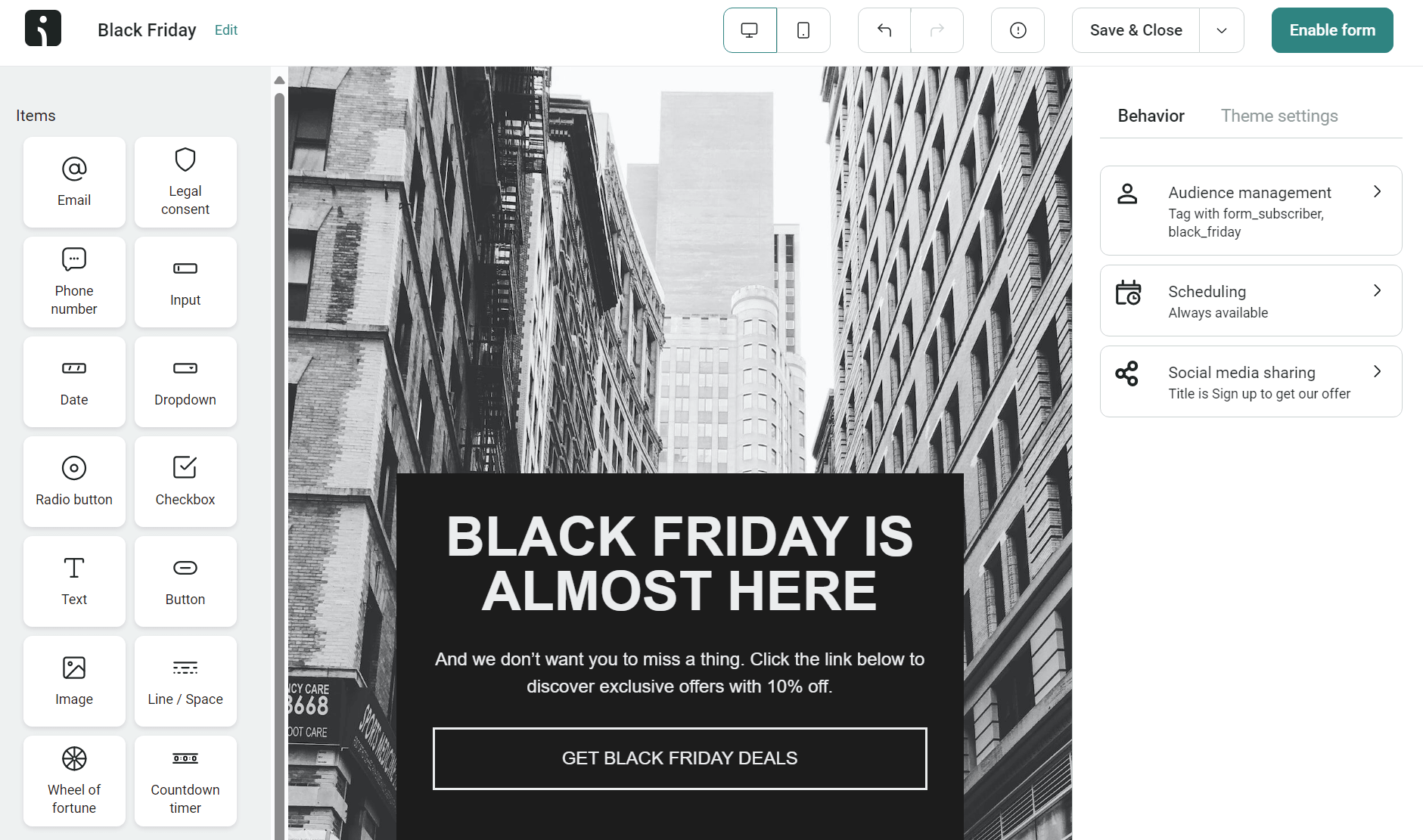Omnisend Black Friday form editor view