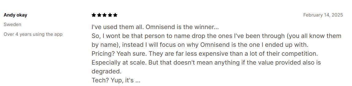 Omnisend review showing five-star rating and user praising pricing, tech, and overall value