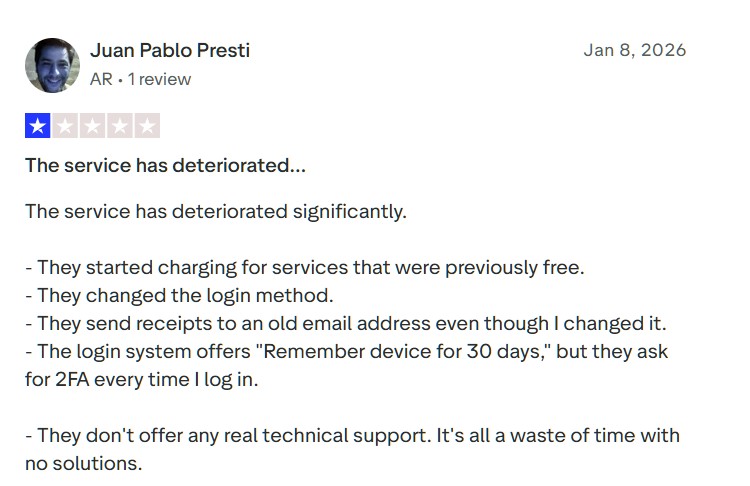 Sendgrid vs Mailchimp: A 1-star review by Juan Pablo Presti describes poor service, citing new charges for formerly free features, persistent login problems, receipt issues, problematic two-factor authentication, and lack of useful technical support.