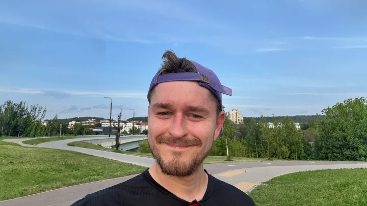 Omnisend expert Simas Janušas headshot