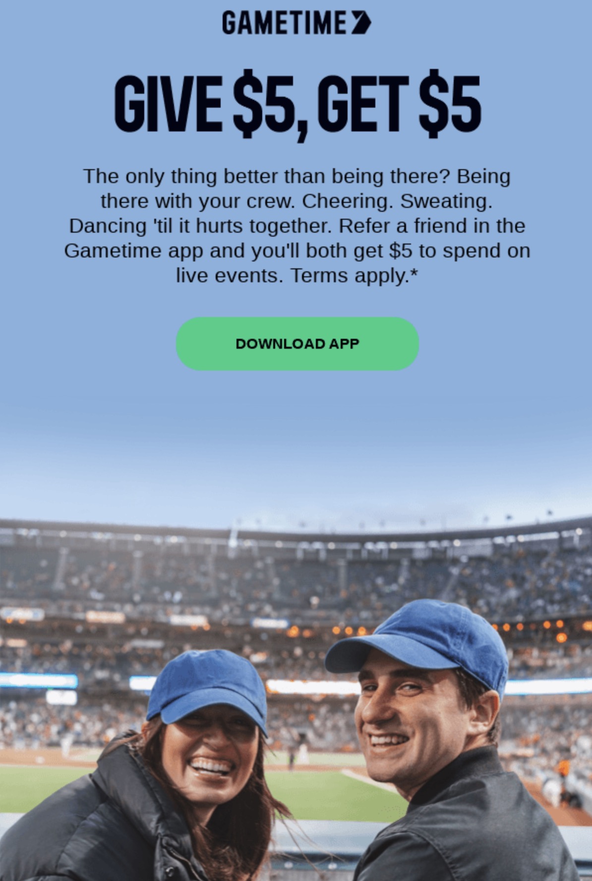 Referral emails: Double-sided incentive referral email example from Lyka showing rewards for both parties and a unique sharing link