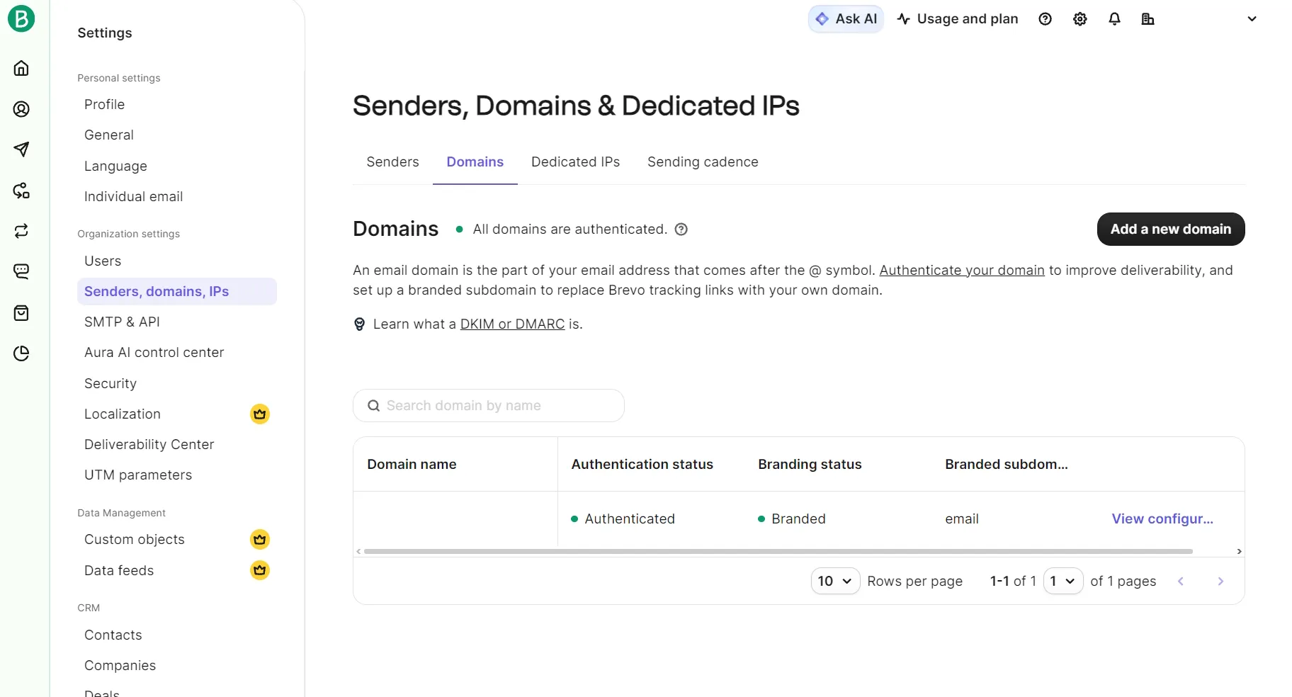 Brevo settings dashboard showing the Domains tab with one authenticated domain listed.