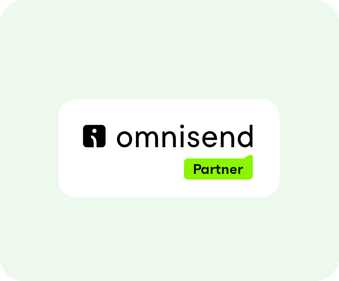 Omnisend partner white logo